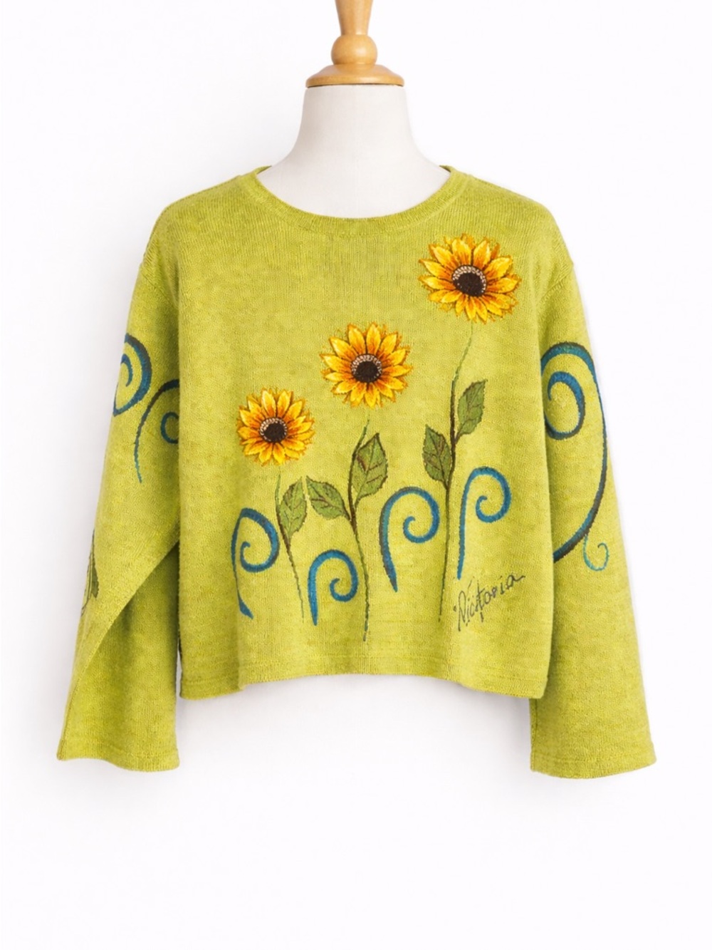 Vintage Victoria Hand Painted Sunflower Sweater One Size Cottagecore Artsy